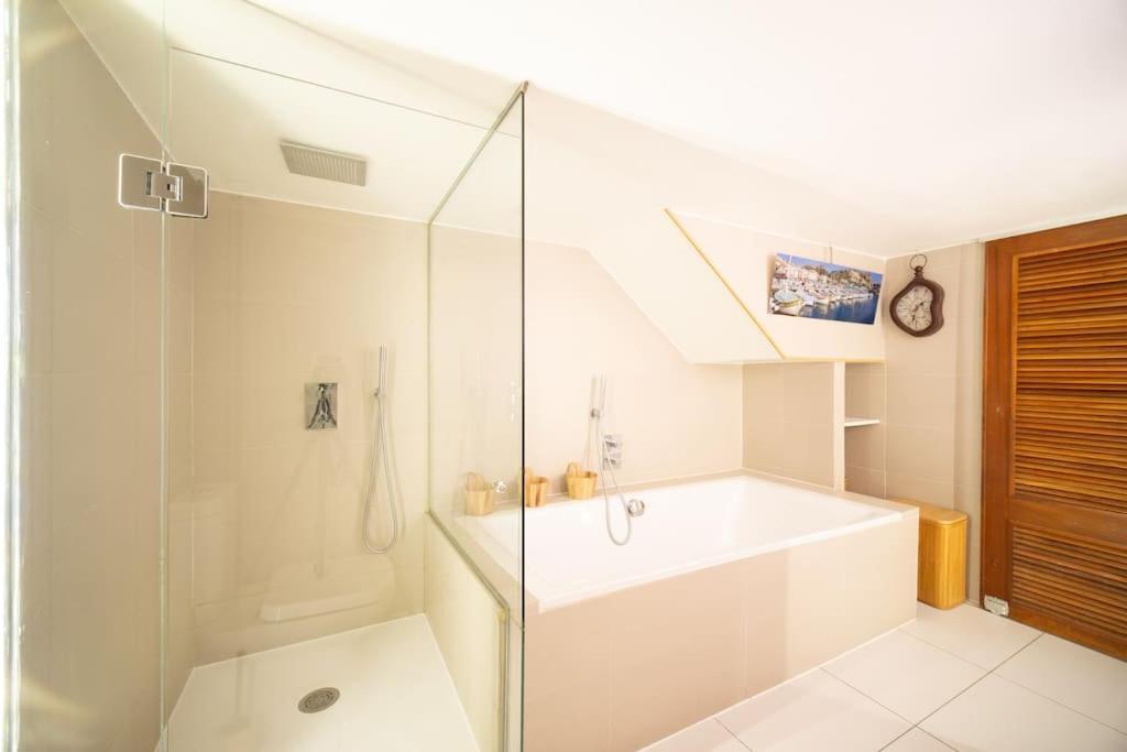 Air-Conditioned Loft In The Heart Of The Old Port マルセイユ エクステリア 写真